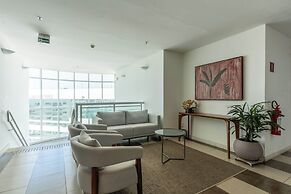Biarritz Hplus Long Stay