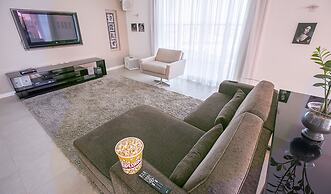 Biarritz Hplus Long Stay