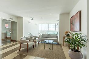 Biarritz Hplus Long Stay