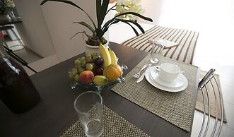 Biarritz Hplus Long Stay