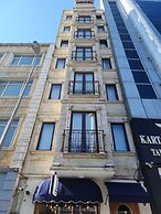 Taksim Landhouse