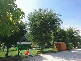 Tra i Campi Di Papaveri