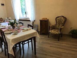 Tra i Campi Di Papaveri