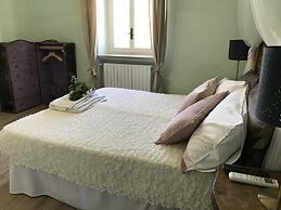 Tra i Campi Di Papaveri