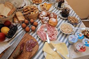 Tra i Campi Di Papaveri