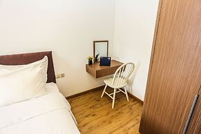 Ficus Suites Apartment