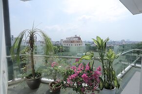 Ficus Suites Apartment