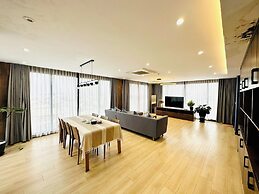 Ficus Suites Apartment