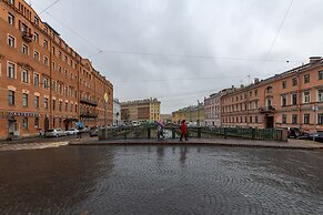 RentalSPb on Griboedova embankment