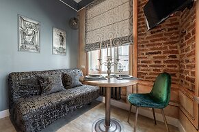 RentalSPb on Griboedova embankment