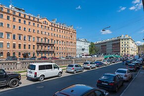 RentalSPb on Griboedova embankment