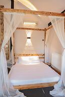 Sapanca Taş Ev & Bungalow