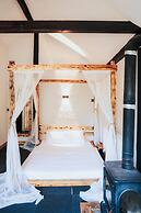 Sapanca Taş Ev & Bungalow