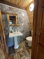 Sapanca Taş Ev & Bungalow