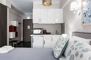 Athenian Downtown Studios by Livin Urbban