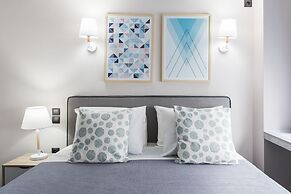 Athenian Downtown Studios by Livin Urbban