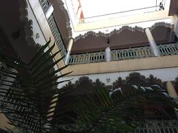 Faouzi Hôtel