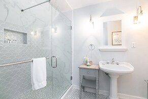Biddle Point Inn & Event Venue