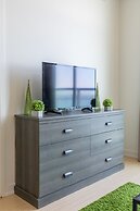 Simply Comfort Stunning Downtown Condos