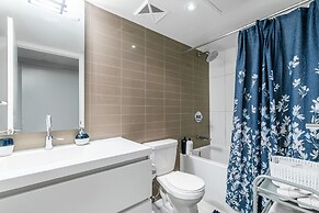 Simply Comfort Stunning Downtown Condos