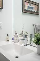 GLOBALSTAY. Magnificent Toronto Condos