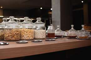 Geneviee Palace Hotel