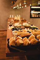 Geneviee Palace Hotel