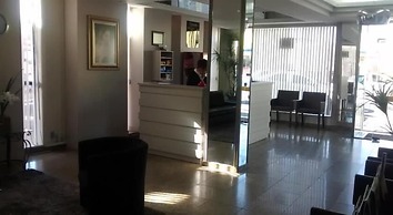 Geneviee Palace Hotel