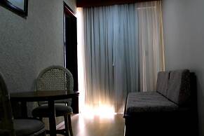 Geneviee Palace Hotel