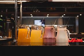 Geneviee Palace Hotel