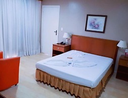 Geneviee Palace Hotel