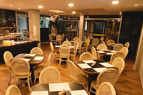 Geneviee Palace Hotel