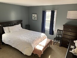 Inn at Millrace Pond