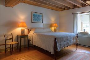 Inn at Millrace Pond