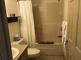 Inn at Millrace Pond