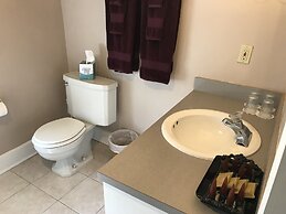 Inn at Millrace Pond