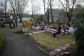 Inn at Millrace Pond