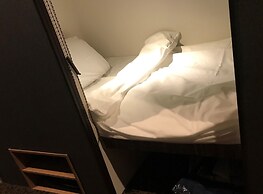 Hotel Cabin Style – Caters to Men