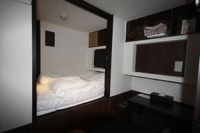 Hotel Cabin Style – Caters to Men