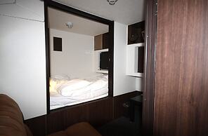 Hotel Cabin Style – Caters to Men