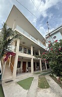 Harman Suites Moalboal