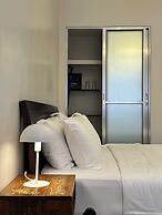 Harman Suites Moalboal