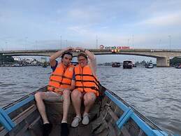 Winter Spring Homestay Center