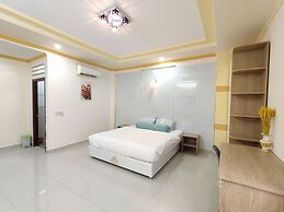 Winter Spring Homestay Center