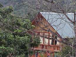Phong Nha Mountain House
