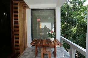 Phong Nha Mountain House