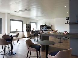 Mercure Geneva Airport