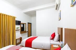OYO 1242 Penginapan Rb Syariah