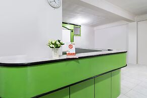 OYO 1242 Penginapan Rb Syariah