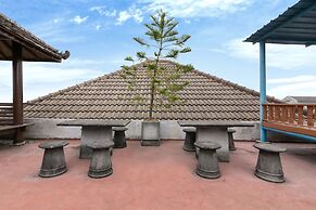 OYO 1242 Penginapan Rb Syariah